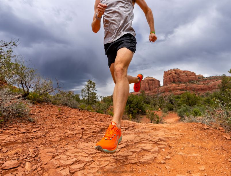 PURSUIT Topo Athletic Men 8FZ0V90 Orange/Aqua Footwear