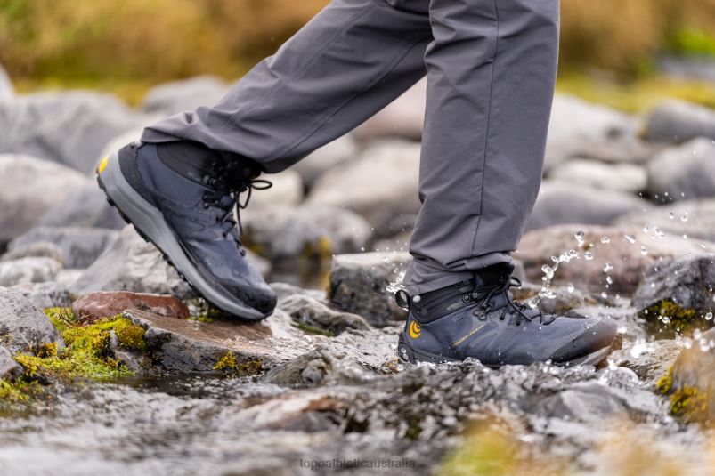 TRAILVENTURE 2 WP Topo Athletic Men 8FZ0V78 Charcoal/Orange Footwear